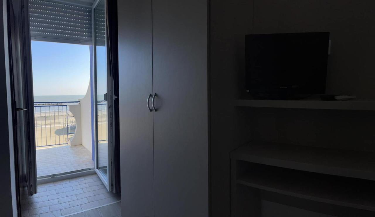 Hotel Ideal Rimini Dış mekan fotoğraf
