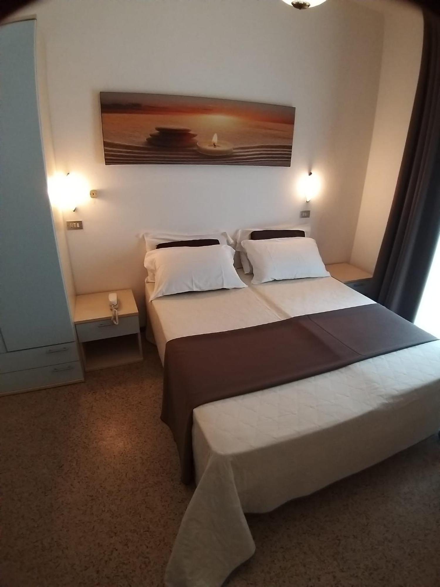 Hotel Ideal Rimini Dış mekan fotoğraf