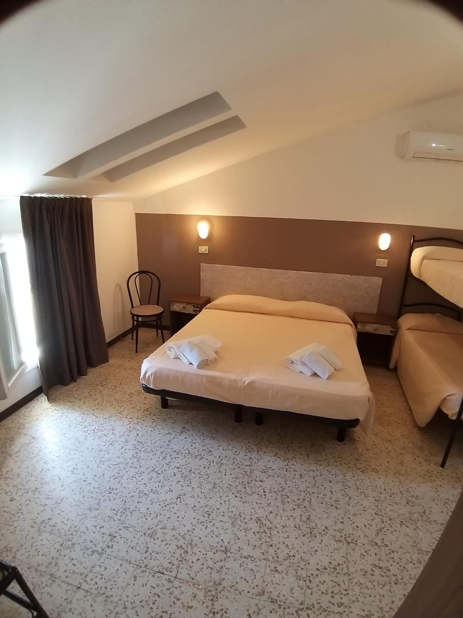 Hotel Ideal Rimini Dış mekan fotoğraf