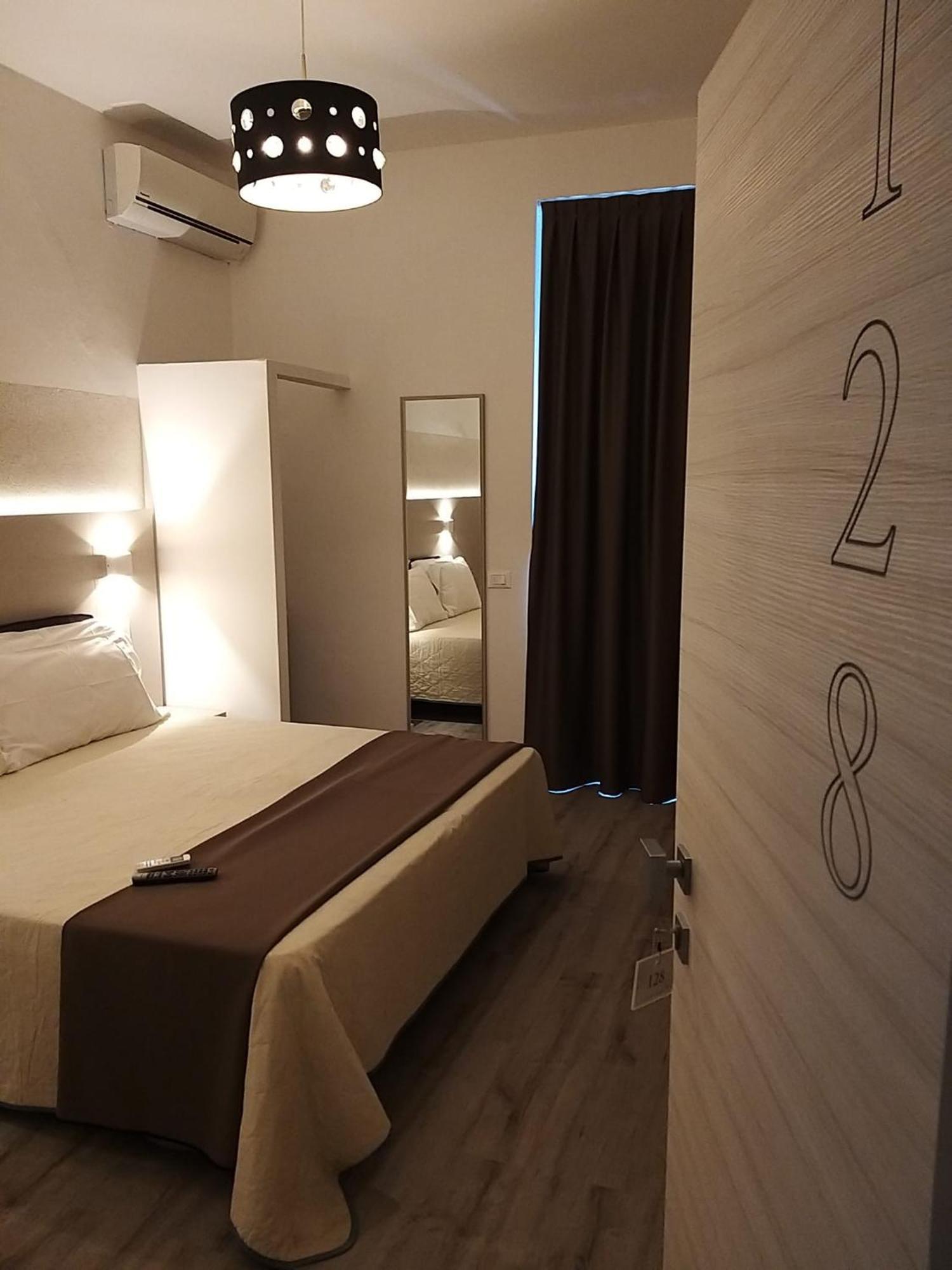 Hotel Ideal Rimini Dış mekan fotoğraf