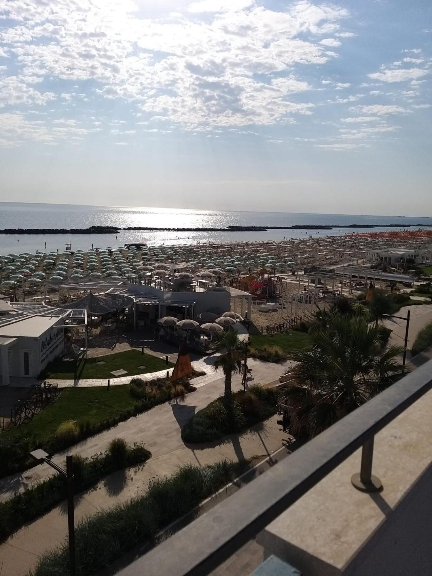 Hotel Ideal Rimini Dış mekan fotoğraf