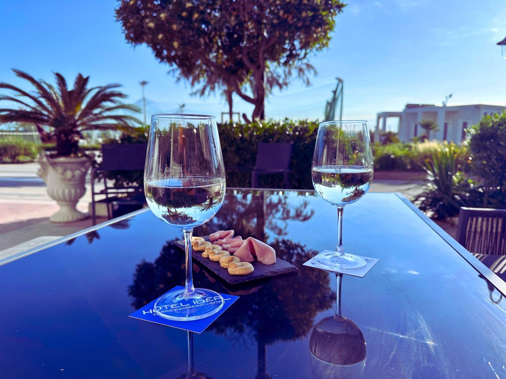 Hotel Ideal Rimini Dış mekan fotoğraf